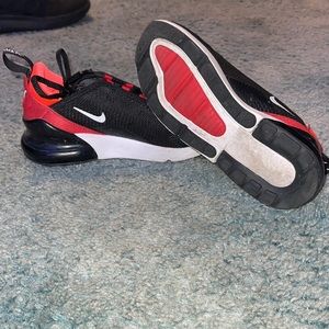 Boys Nike air AIR70 size 3y